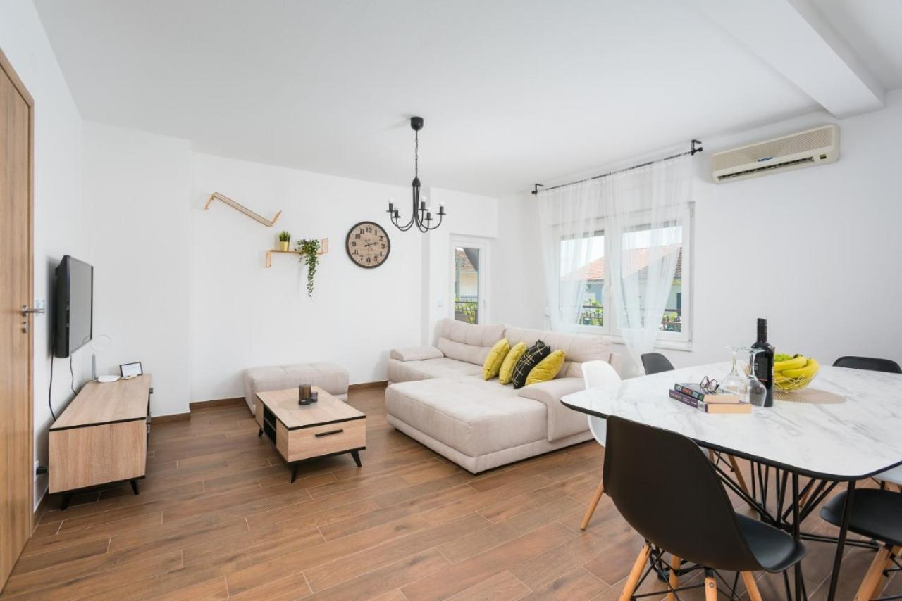 Apartman Regius White Trogir Chambre photo